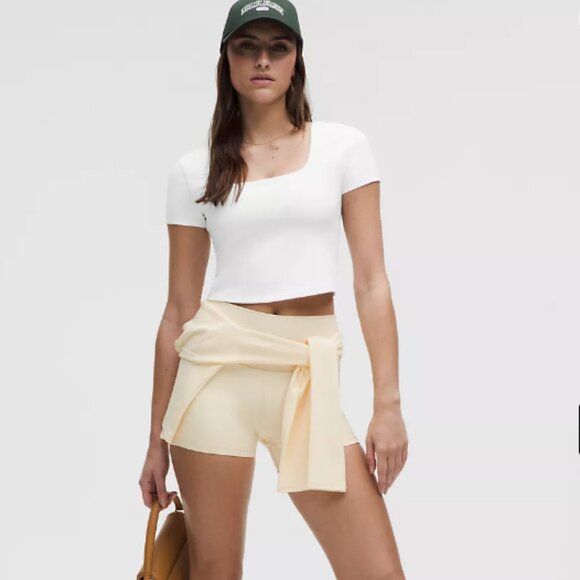 lululemon athletica | Wunder Under SmoothCover Square Neck T-Shirt (NWT!) - Picture 7 of 9